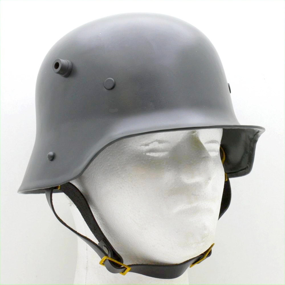 B.C. Zwakheid Vel Steel Helmets of the world